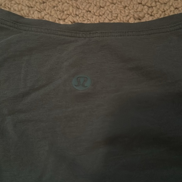 Lululemon v-neck long sleeve - Picture 4 of 4